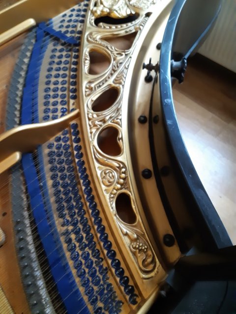 Blüthner Flügel 190